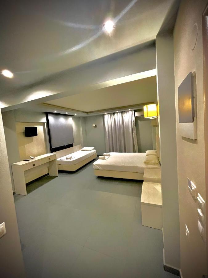 Olympiakí Aktí Blue Sea Boutique Apartments מראה חיצוני תמונה